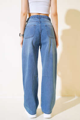 Baggy Yan Tokalı Kot Pantolon Orta Mavi - Kadın Giyim Modelleri