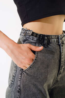 Baggy Yan Tokalı Kot Pantolon Siyah Açık Kar - Kadın Giyim Modelleri