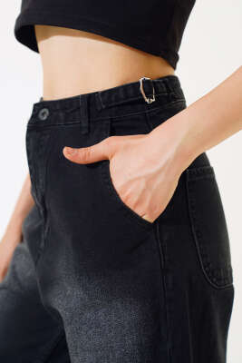 Baggy Yan Tokalı Kot Pantolon Siyah - Kadın Giyim Modelleri