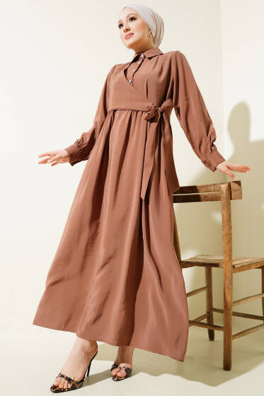 Bağlamalı Yarım Taş Düğmeli Elbise Kahve - Elbise