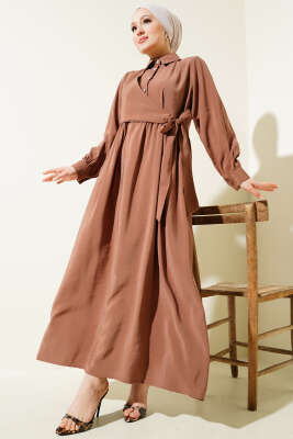 Bağlamalı Yarım Taş Düğmeli Elbise Kahve 