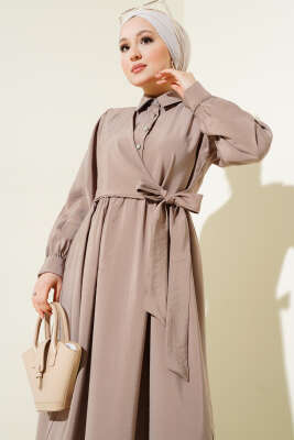 Bağlamalı Yarım Taş Düğmeli Elbise Vizon - Tesettür Elbise