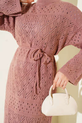 Baklava Desen Ajurlu Triko Elbise Gül Kurusu - Elbise