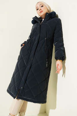 Baklava Desen Bel Tünelli Kapitone Mont Lacivert - Mont