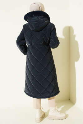 Baklava Desen Bel Tünelli Kapitone Mont Lacivert - Mont