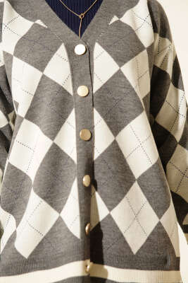 Baklava Desen Düğmeli Triko Hırka Füme - Hırka