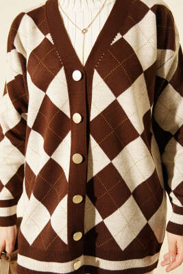 Baklava Desen Düğmeli Triko Hırka Kahve - Hırka