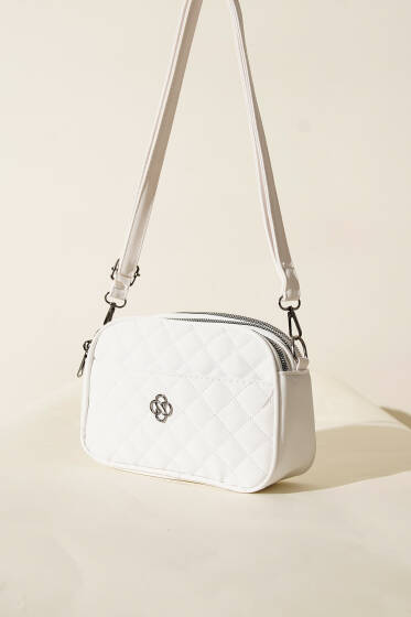 Baklava Desen Metal Armalı Çanta Beyaz - Kol Çantası