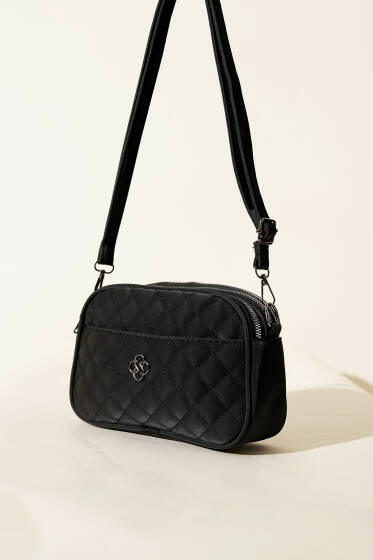 Baklava Desen Metal Armalı Çanta Siyah - Kol Çantası