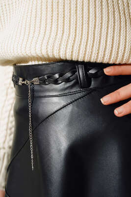 Baklava Desenli Kemerli Deri Etek Siyah - Uzun Etek