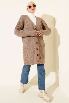 Baklava Kabartmalı Düğmeli Triko Hırka Latte - Hırka