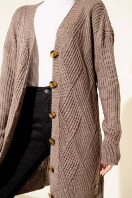 Baklava Kabartmalı Düğmeli Triko Hırka Vizon - Hırka