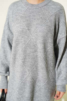 Baklava Kabartmalı Yumoş Triko Tunik Gri - Tunik