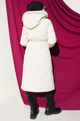 Baklava Kapitone Kapüşonlu Mont Bej - Mont