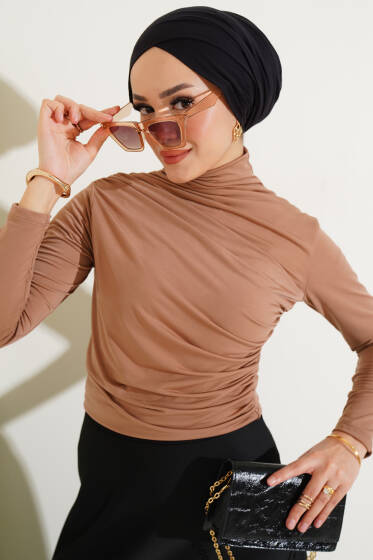 Balıkçı Yaka Büzgülü Bluz Latte - Bluz