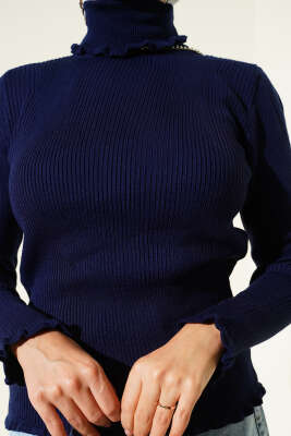 Balıkçı Yaka Fırfırlı Triko Kazak Lacivert - Yılın Fırsatı