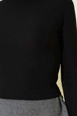 Balıkçı Yaka Fitilli Parmak Geçirmeli Crop Siyah - Kadın Giyim Modelleri