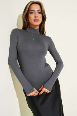 Balıkçı Yaka Parmak Geçirmeli Body Füme - Kadın Uzun Kollu T-shirt