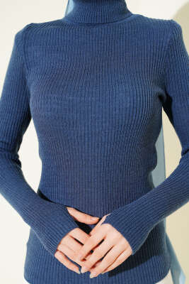 Balıkçı Yaka Parmak Geçirmeli Triko Kazak İndigo - Yılın Fırsatı