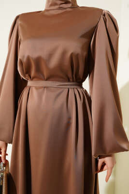 Balon Kol Saten Abiye Latte - Tesettür Elbise