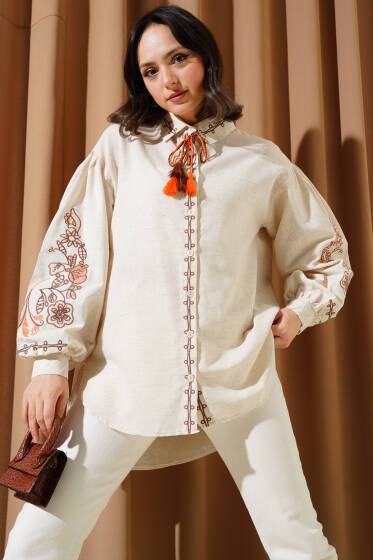 Balon Kol Yaka İpli Nakışlı Gömlek Bej - Gömlek