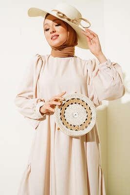 Balon Kol Yanları Büzgülü Elbise Bej - Tesettür Elbise