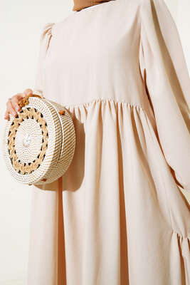 Balon Kol Yanları Büzgülü Elbise Bej - Tesettür Elbise