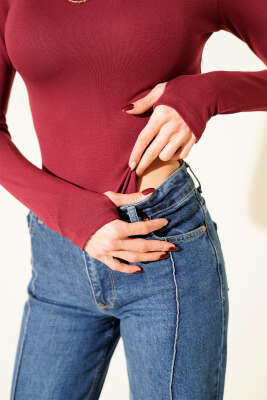 Basic Bisiklet Yaka Bodysuit Bordo - Kadın Giyim Modelleri