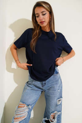 Basic Bisiklet Yaka T-shirt Lacivert - Kadın Giyim Modelleri