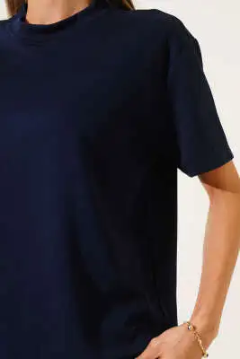 Basic Bisiklet Yaka T-shirt Lacivert - Kadın Giyim Modelleri