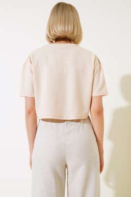 Basic Crop T-shirt Bej - Kadın Giyim Modelleri