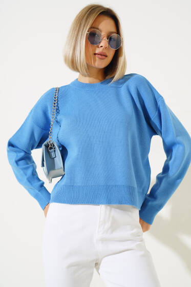 Basic Crop Triko Kazak Mavi - Yeni Giyim