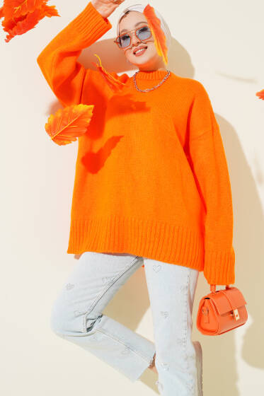 Basic Dikey Çizgi Detaylı Triko Kazak Oranj - Triko Kazak