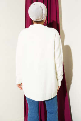 Basic Düğme Detaylı Triko Hırka Ekru - Hırka