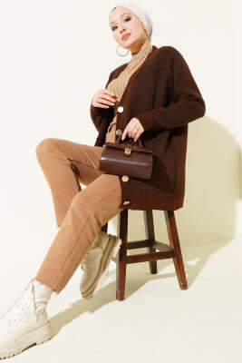 Basic Düğme Detaylı Triko Hırka Kahve - WENNA DESIGN