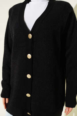 Basic Düğme Detaylı Triko Hırka Siyah - Hırka