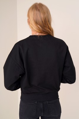 Basic Model Cepli Siyah Sweatshirt - Kadın Giyim Modelleri