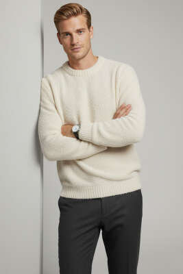 Basic Örme Triko Erkek Kazak Kemik - EKSİ BİR