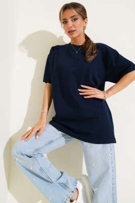 Basic Oversize T-shirt Lacivert - Kadın Giyim Modelleri