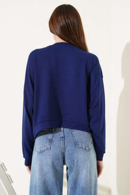 Basic Oversize Kısa Sweatshirt Lacivert - Kadın Giyim Modelleri