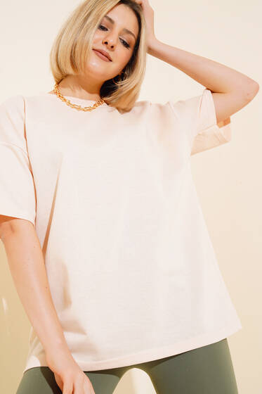 Basic Oversize Tshirt Bej - Kadın Giyim Modelleri