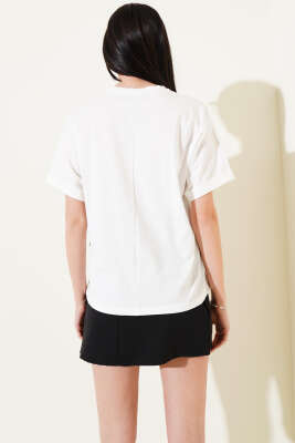 Baskılı Çiçek İşlemeli T-shirt Ekru - Kadın Giyim Modelleri