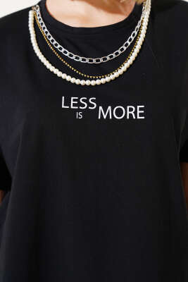 Baskılı Kolyeli T-shirt Siyah - Yılın Fırsatı