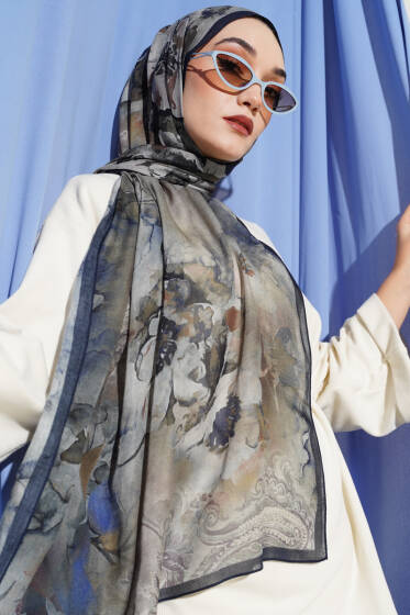 Batik Çiçek Desen Rami Şal Lacivert - Başörtüsü