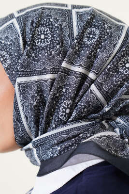 Batik Çini Desen Soft Eşarp Siyah - Başörtüsü