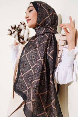 Batik Çini Desen Soft Şal Siyah Latte 