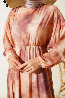 Batik Desen Bel Lastikli Elbise Kahve - Tesettür Elbise