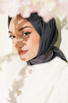 Batik Desen Demore Eşarp Antrasit 