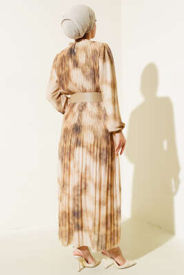 Batik Desen Pileli Şifon Elbise Haki - Tesettür Elbise