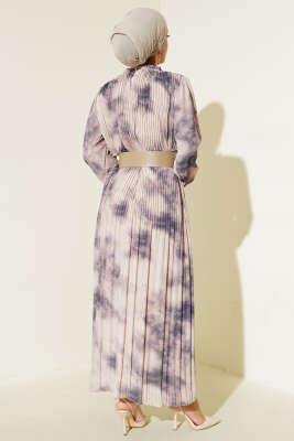 Batik Desen Pileli Şifon Elbise Lacivert - Tesettür Elbise